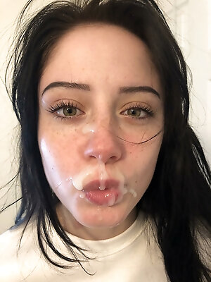 Care For A Cum Kiss??? ðŸ˜˜ðŸ’•â¤ï¸